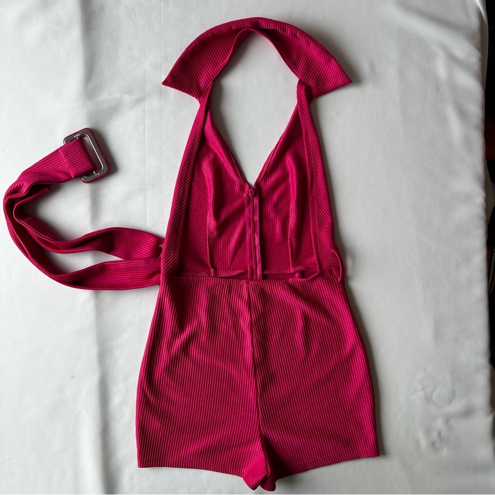 ASOS Pink Ribbed Halter Romper - Picture 6 of 9